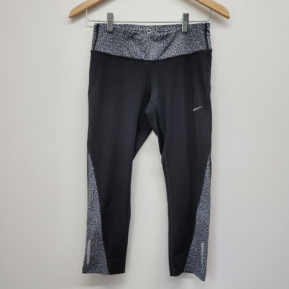 Womens Nike Dri-Fit Capri Crop Leggings Size Small Reflective Black Gray